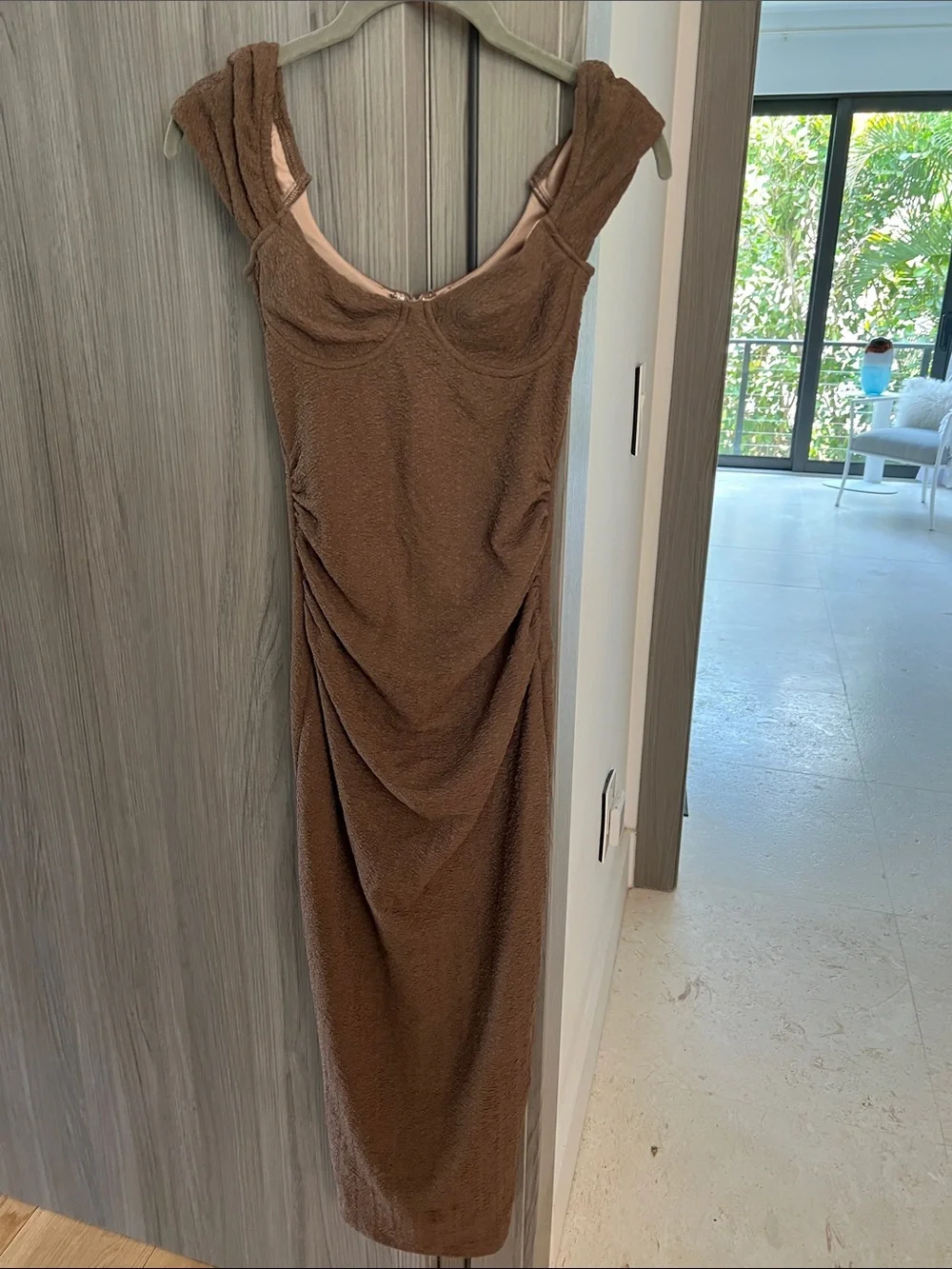 NWT REVOLVE Australia SHOWPO Elia cap sleeve underwire stretch fitted dress US 2